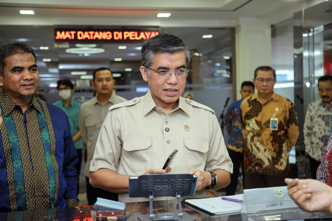 Dalam 6 Hari, Posko THR-BHR Kemnaker Terima 2.113 Aduan
