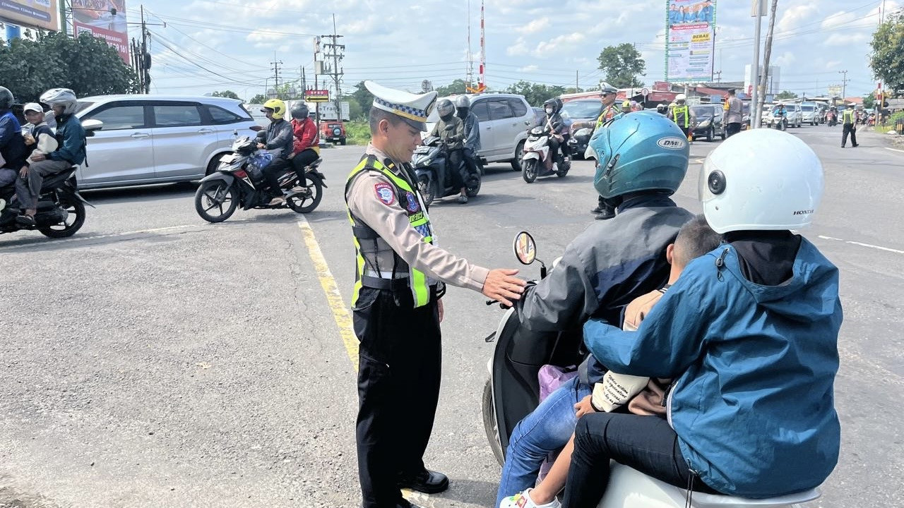 Arus Mudik Lebaran 2026 ke Jatim Naik 18 Persen, Jalur Arteri Magetan Paling Sibuk