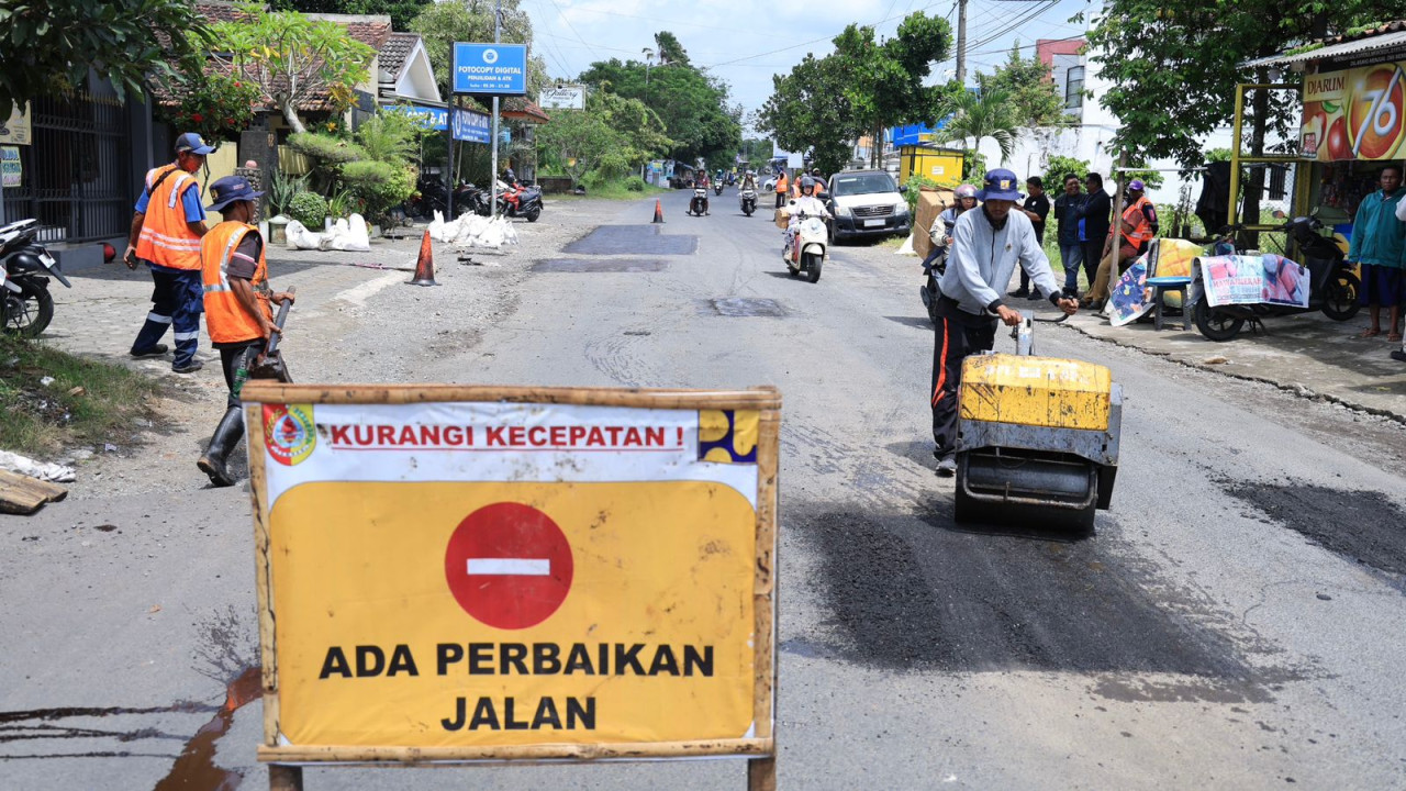 Pemkab Jember Percepat Perbaikan Jalan di 10 Titik Prioritas Jelang Arus Mudik Lebaran