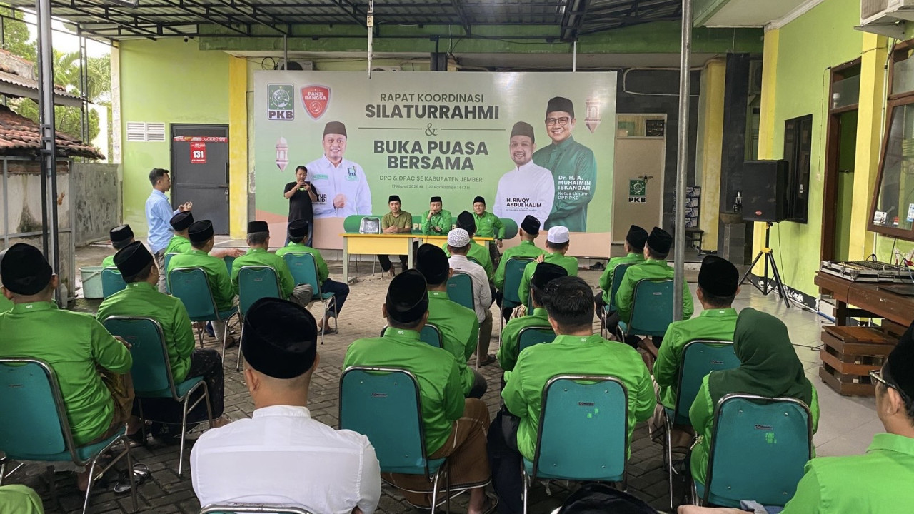 Rapat Koordinasi dan Buka Puasa Bersama di Kantor DPC PKB Jember. (Foto: Sugianto/jatimnow.com)