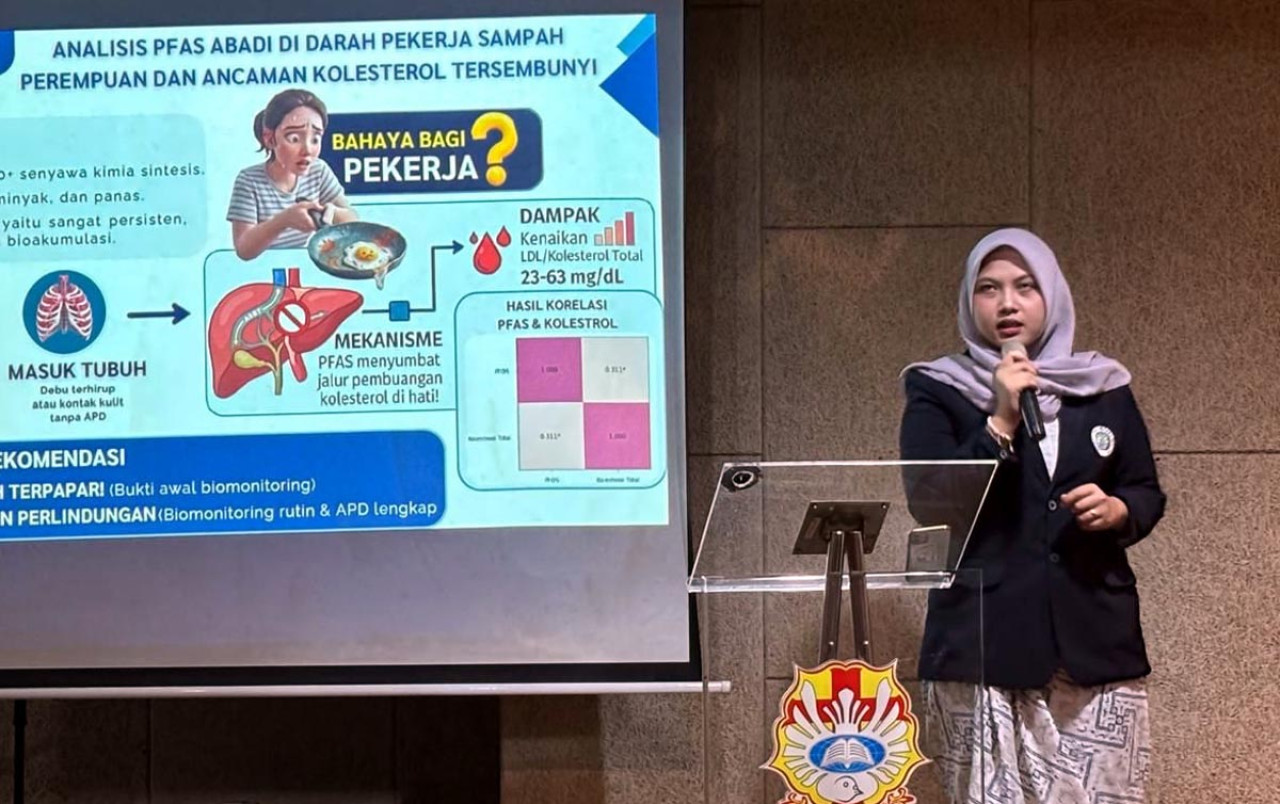 Peneliti ungkap temuan mengerikan, mikroplastik melepaskan zat racun dalam darah manusia yang memicu peradangan kronis, kerusakan DNA, hingga risiko kanker. (Foto: Ecoton for jatimnow.com)