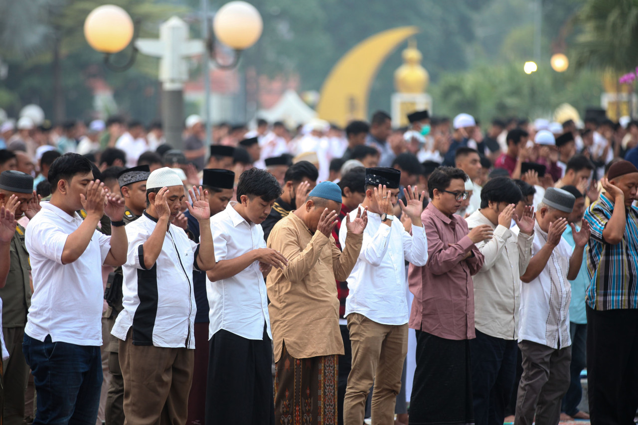 Takbir salat id di Halaman Balai Kota Surabaya (foto-foto: Kominfo Surabaya for jatimnow.com)