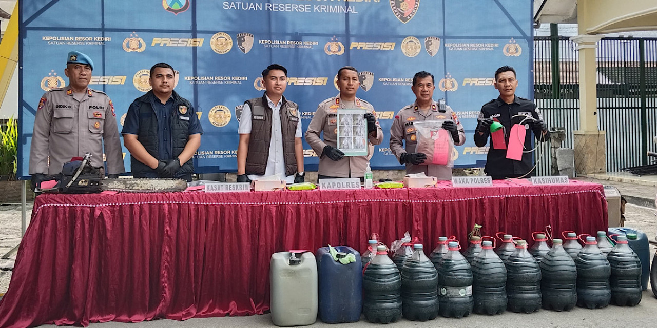 Pria di Kediri Pasok Pertalite ke Pom Mini, Bolak-balik SPBU Kumpulkan 300 Liter per Hari
