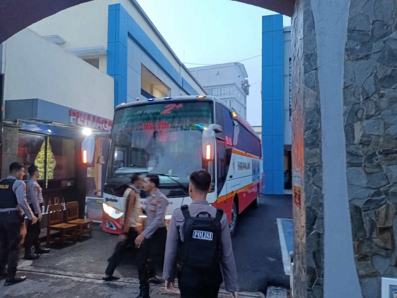 Ikut Diperiksa, 4 Pejabat Pemkab Tulungagung Tak Dibawa KPK