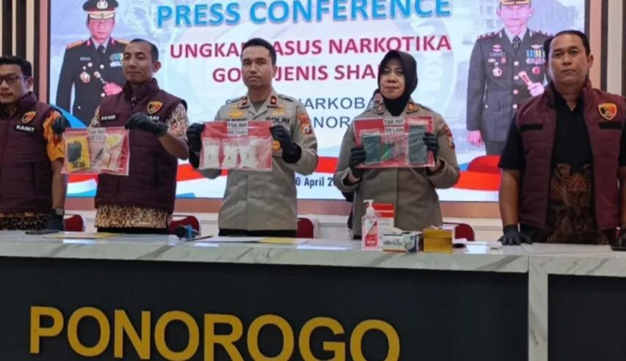 Polres Ponorogo saat merilis ungkap kasus narkoba. (Foto: Bramanta/jatimnow.com)