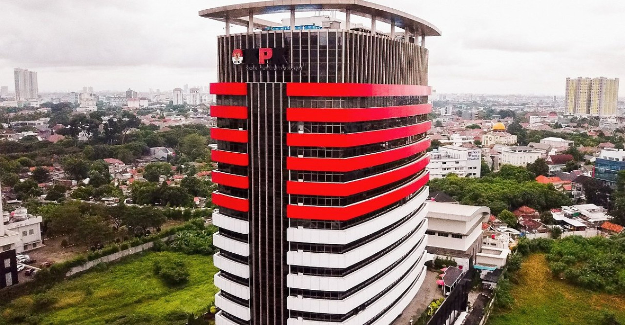 KPK Periksa 9 Pejabat Pemkab Tulungagung di Surabaya