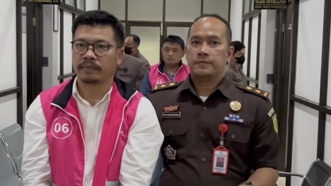 Suratno langsung ditahan oleh penyidik kejari setempat di Rumah Tahanan Negara (Rutan) Magetan. (Foto: Kejari Magetan/jatimnow.com)