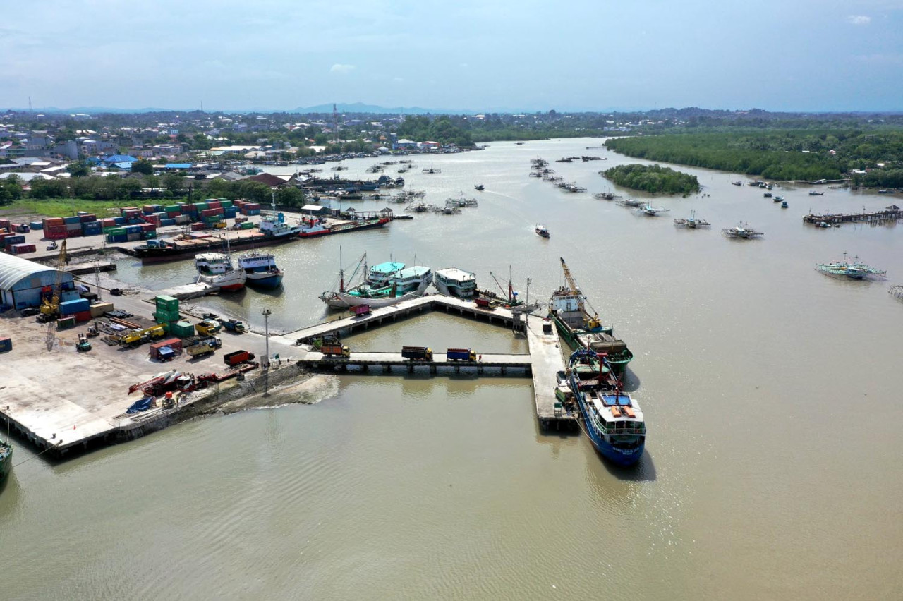 PTP Nonpetikemas memproyeksikan volume bongkar muat bijih timah di Tanjung Pandan mencapai 13.000 ton pada 2026. (Foto: PTP Nonpetikemas for jatimnow.com)