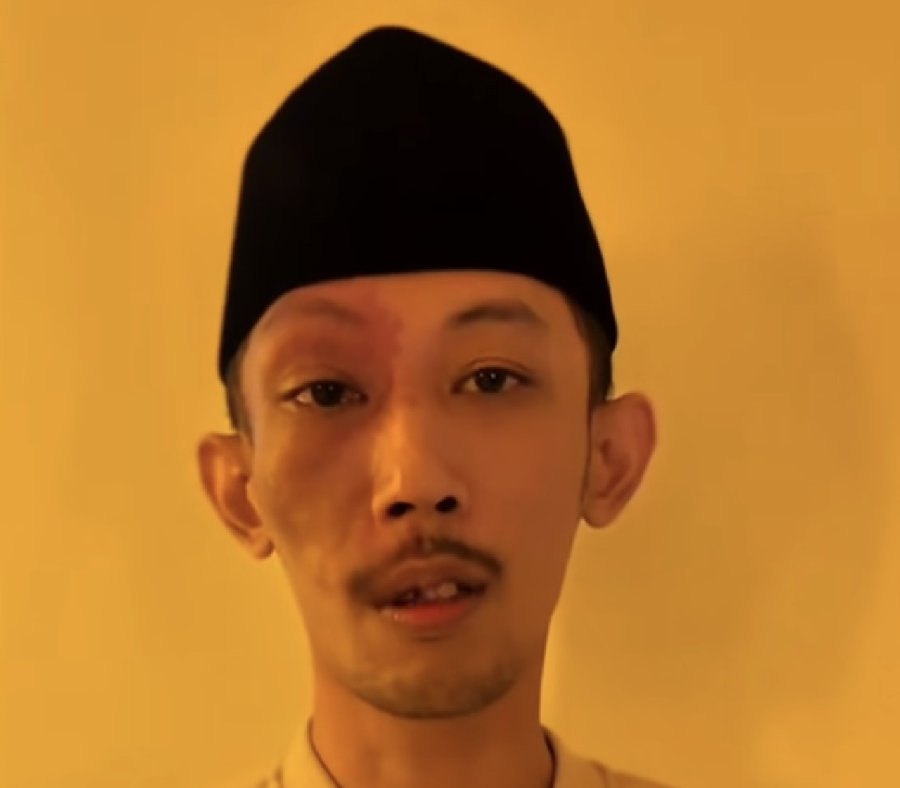 Tangkapan layar video permintaan maaf Anggota DPRD Jember, Achmad Syahri Assidiqi.
