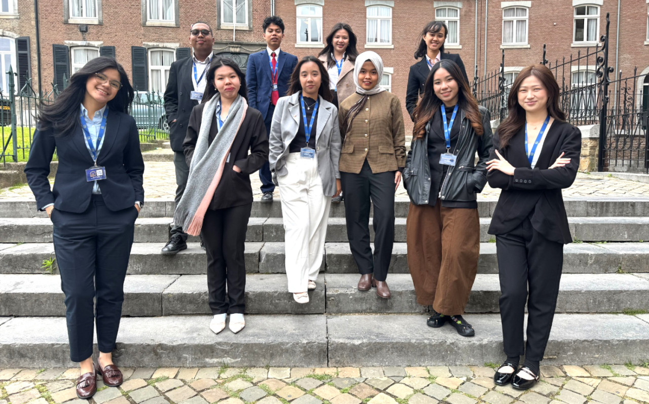 Mahasiswa Indonesia Borong Penghargaan di EuroMUN 2026 Belanda
