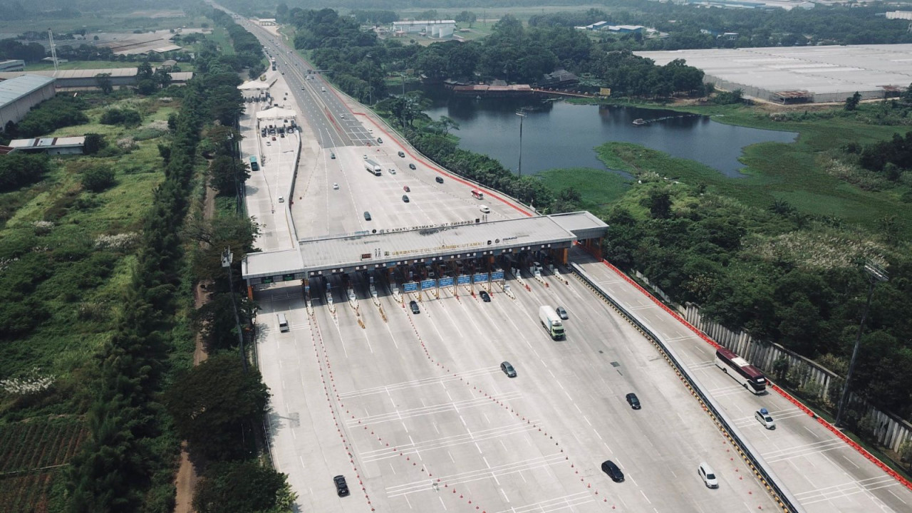 Lalu lintas kendaraan di jalan tol. (Foto: Jasa Marga for jatimnow.com)