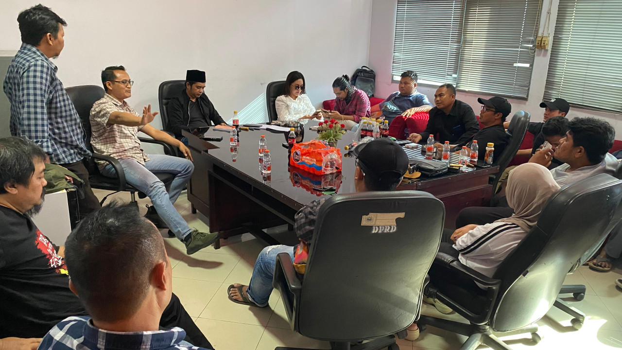Tercekik Aturan Barcode, Nelayan Puger Jember Kesulitan Beli Solar Subsidi