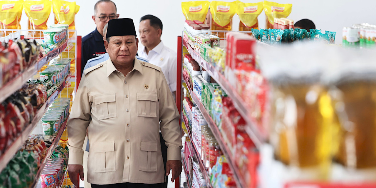 Presiden Prabowo saat meresmikan Koperasi Merah Putih di Nganjuk. (Foto: Bakom RI/jatimnow.com)