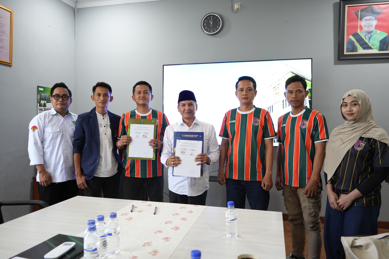 Penandatangan MoU antara UIN Khas Jember dengan Persid. (Humas UIN Khas Jember for jatimnow.com)