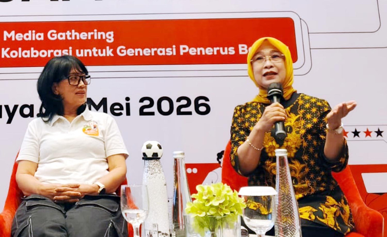 Pakar gizi masyarakat FKM UI, Profesor Sandra Fikawati, dalam acara Media Gathering 18 Tahun JAPFA for Kids di Surabaya, Selasa (19/5/2026). (Foto: Ali Masduki/jatimnow.com)
