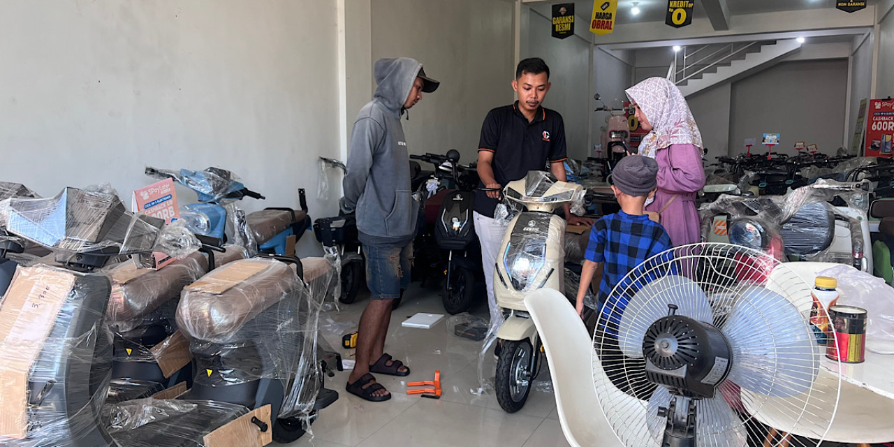 Penjualan Sepeda Listrik di Probolinggo Naik, Solusi Transportasi Praktis Warga
