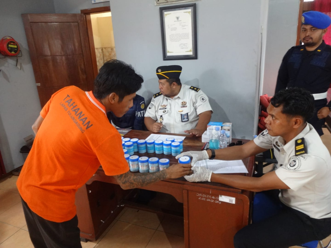 Lapas Tulungagung Gelar Razia dan Tes Urine Untuk Warga Binaan dan Petugas