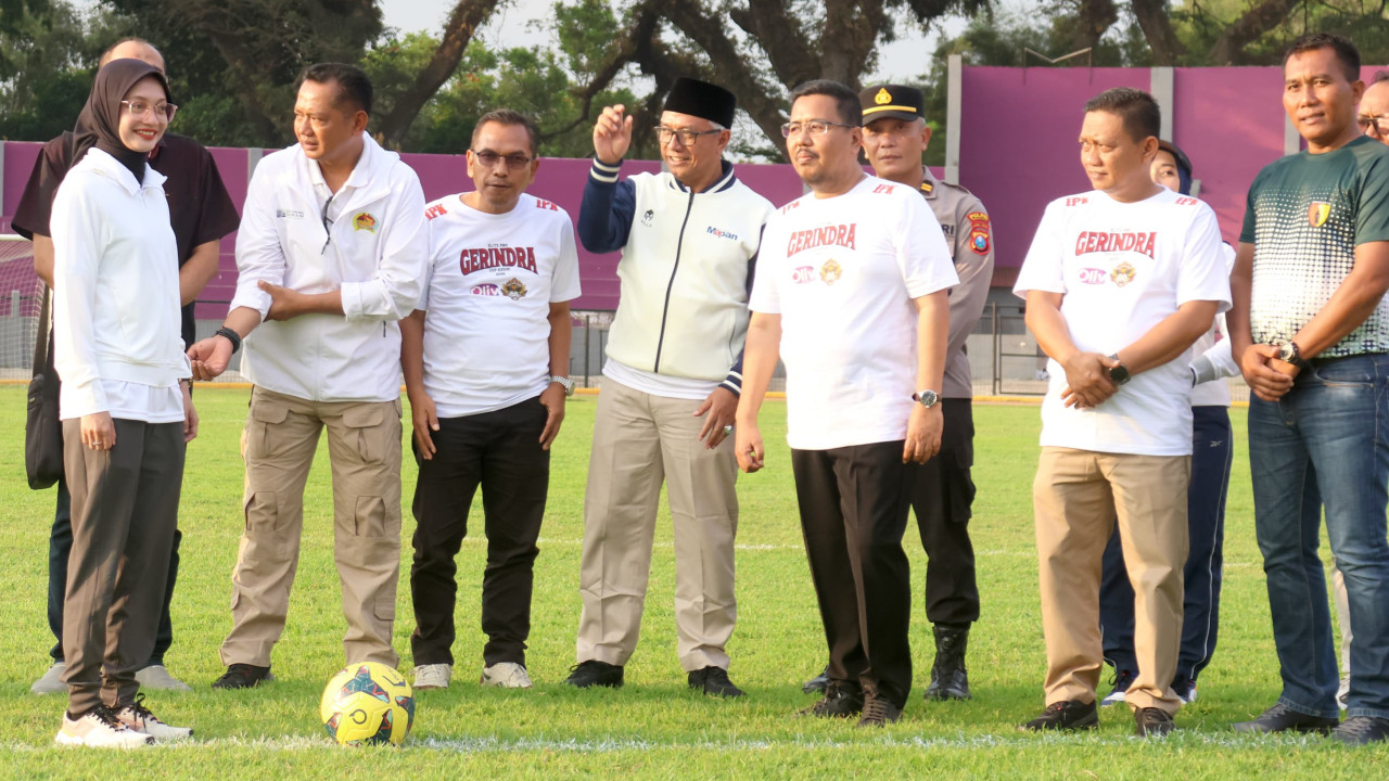 Ketua PSSI Kota Kediri Tomi Ari Wibowo saat membuka turnamen Gerindra Cup. (Foto: PSSI Kota Kediri for jatimnow.com)