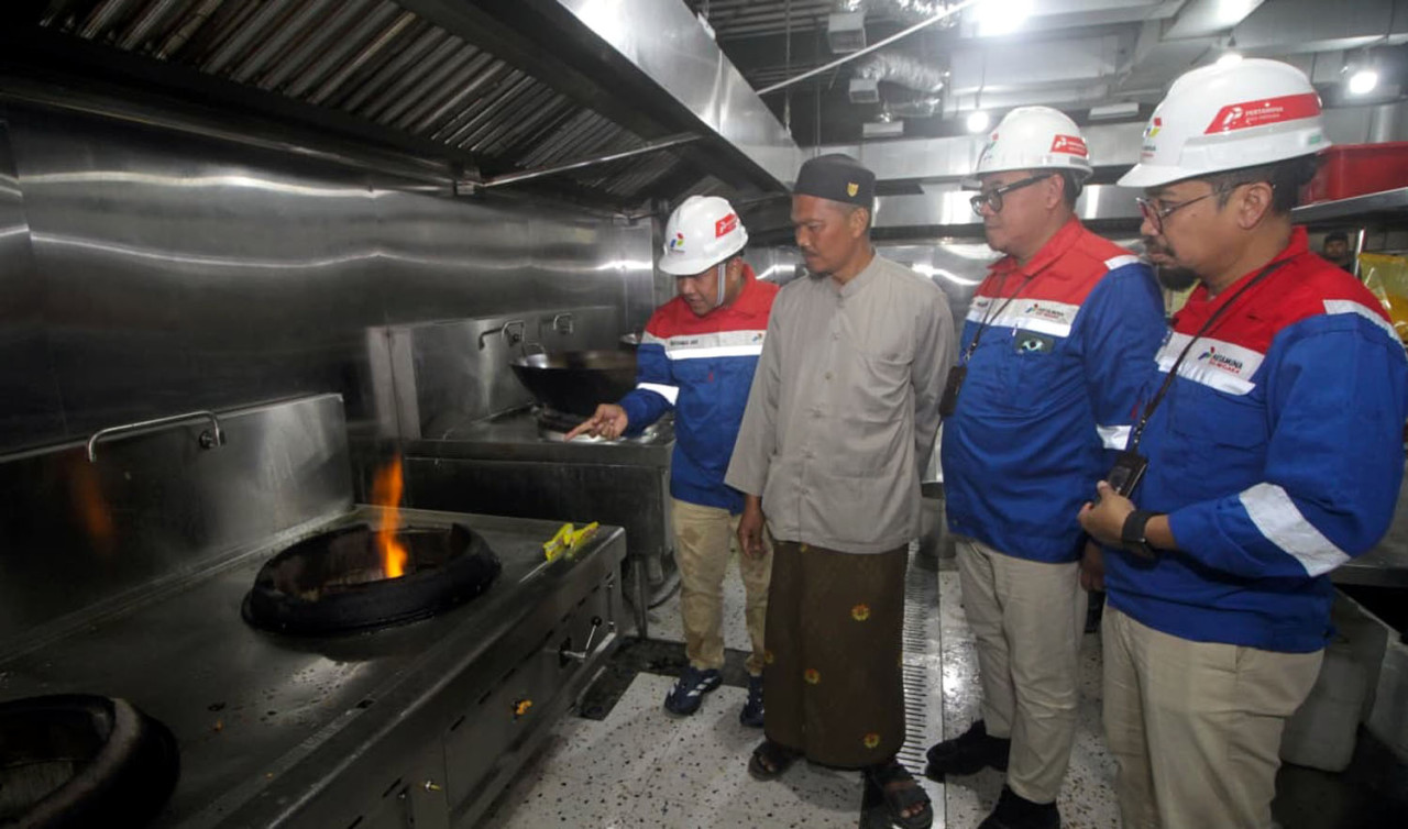 Jaringan gas bumi PGN mendukung operasional dapur umum Pesantren Dalwa di Pasuruan dengan pasokan energi yang andal selama 24 jam. (Foto: PGN for jatimnow.com)