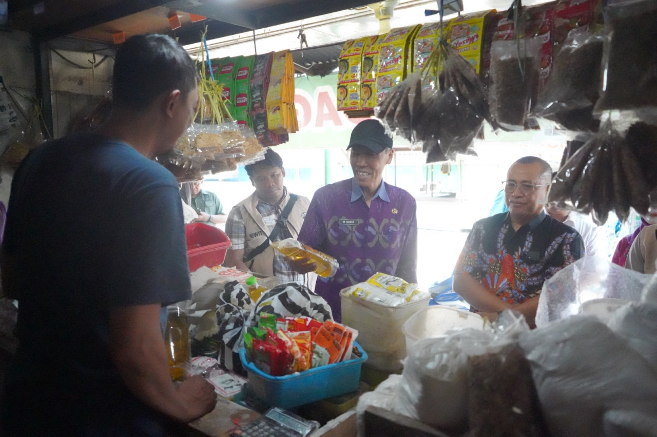 Pemkot Kediri rutin melakukan pemantauan Indeks Harga Konsumen (IHK) bersama Badan Pusat Statistik (BPS) Kota Kediri. (Foto: Pemkot Kediri/jatimnow.com)