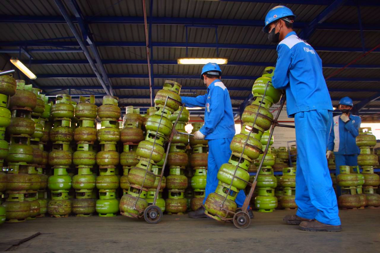 Tambahan LPG yang disiapkan mencapai 56 persen dari rata-rata penyaluran harian di Jawa Timur. (Foto: Pertamina for jatimnow.com)