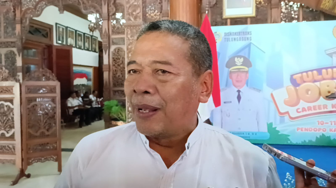 Plt Kepala DPMD Tulungagung, Hari Prastijo. (Foto: Bramanta/jatimnow.com)