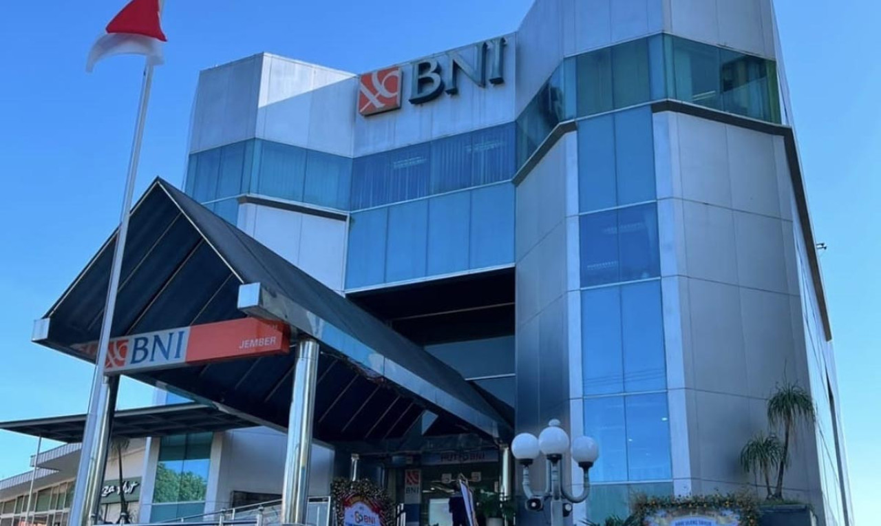 BNI memperkuat tata kelola penyaluran KUR melalui analisis langsung, digitalisasi, audit, dan monitoring untuk memastikan pembiayaan tepat sasaran. (Foto: BNI for jatimnow.com)