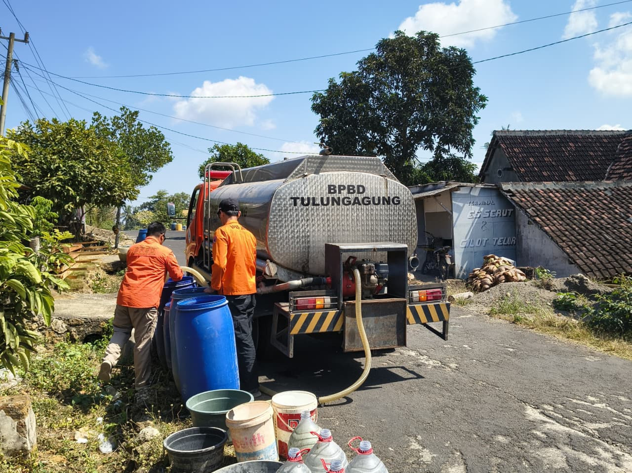Musim Kemarau, BPBD Tulungagung Mulai Salurkan Bantuan Air Bersih