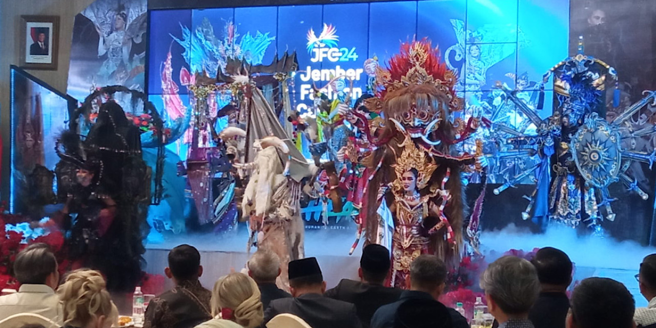 Para talent Jember Fashion Carnaval (JFC). (Foto: Sugianto/jatimnow.com)