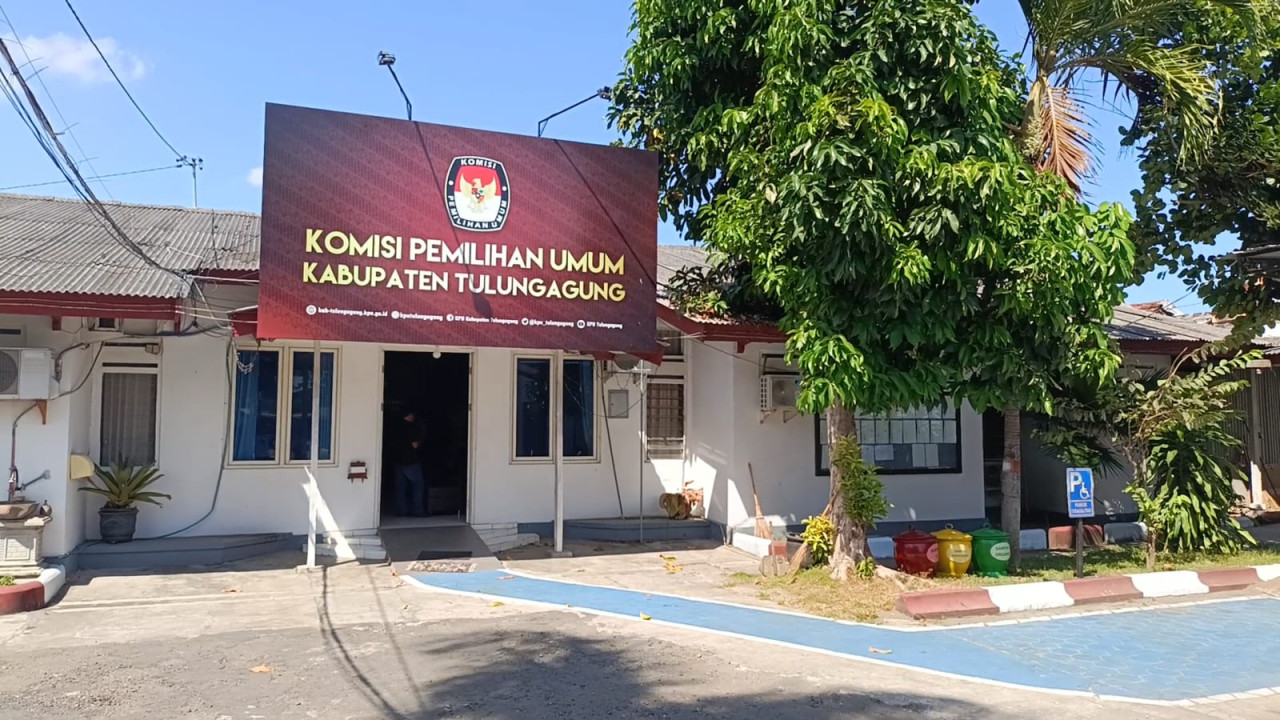 Kantor KPU Tulungagung. (Foto: Bramanta/jatimnow.com)