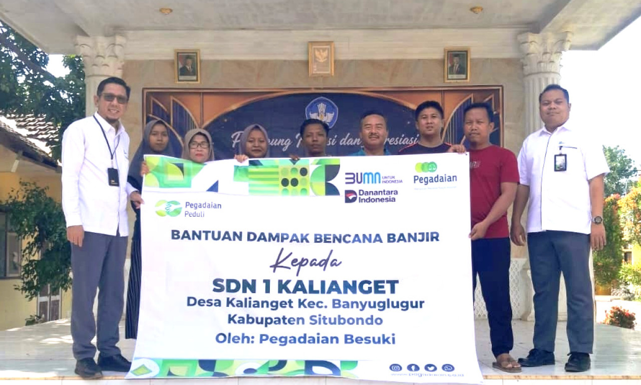 Pegadaian Besuki menyalurkan bantuan material bangunan untuk mempercepat pemulihan SDN 1 Kalianget Situbondo. (Foto: Humas Pegadaian for jatimnow.com)