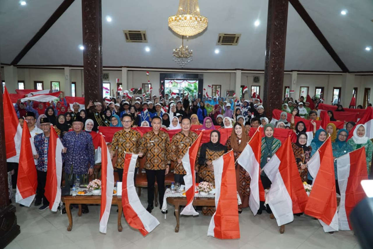 Peringatan Harganas dan HAN 2026 di Pendopo Lokantantra Lamongan. (Foto : Humas Pemkab Lamongan for jatimnow.com)
