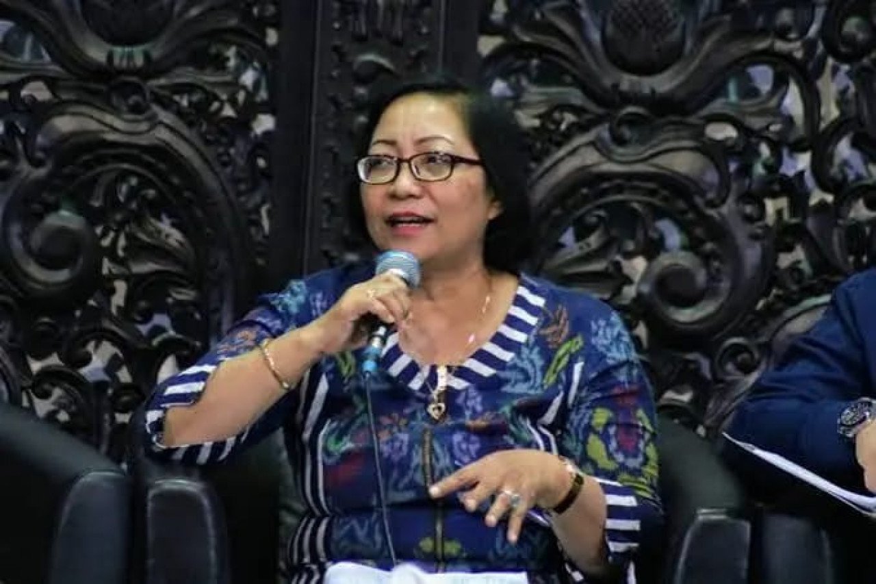 Guru besar ilmu politik gender dan representasi FISIP Unair, Prof. Dwi Windyastuti Budi Hendrarti. (Foto: PIH Unair for jatimnow.com)