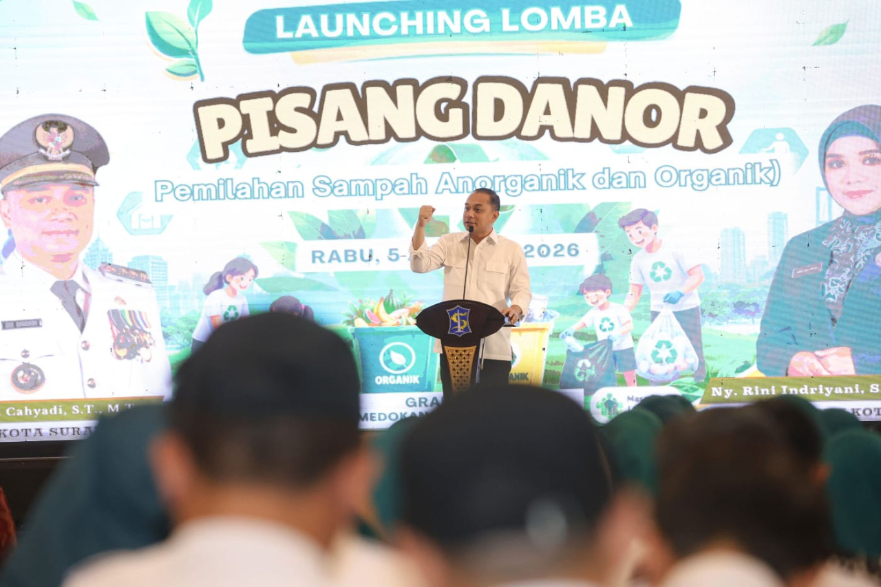 Wali Kota Surabaya Eri Cahyadi meluncurkan Lomba Pisang Danor (Pemilahan Sampah Anorganik dan Organik) Tahun 2026. (Foto: Humas Pemkot Surabaya for jatimnow.com)