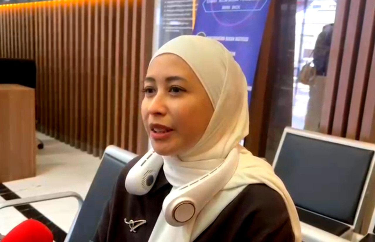 Ratu Felisha memenuhi panggilan penyidik Polda Jatim. (Foto: Istimewa)