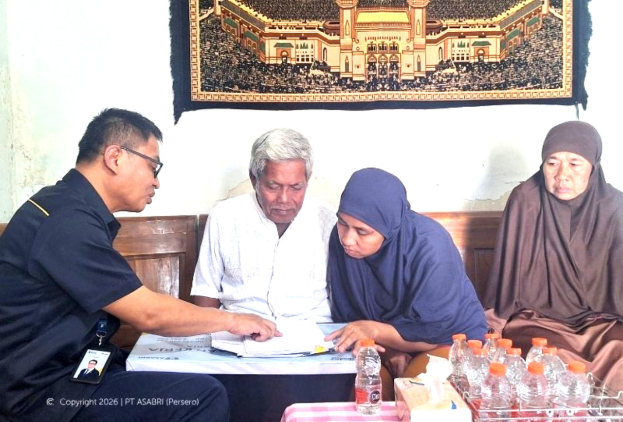 Gugur Saat Tugas, Ahli Waris Serda Yuda Zakaria Terima Manfaat JKK Rp352 Juta dari ASABRI