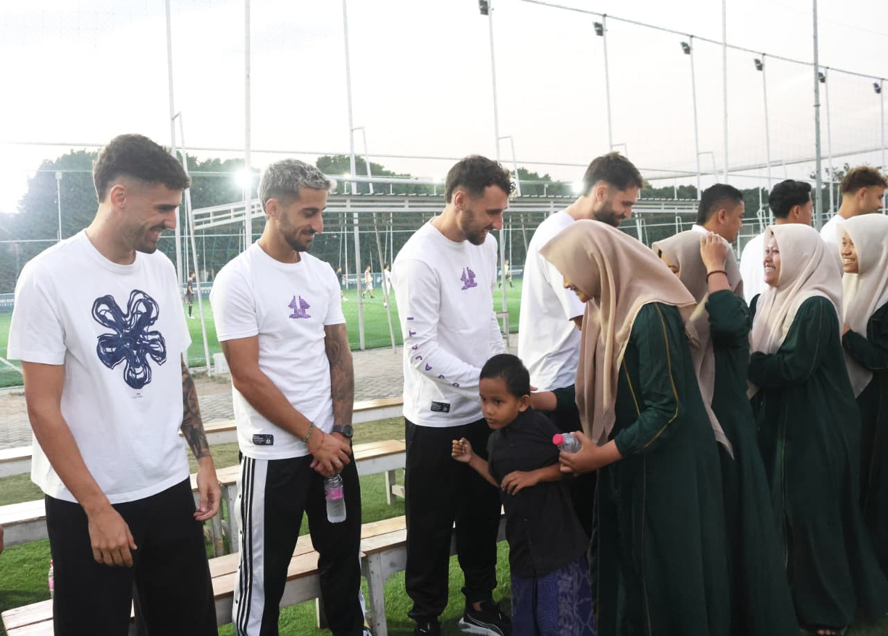 Jelang Laga Perdana, Persik Kediri Gelar Doa Bersama Yatim Piatu