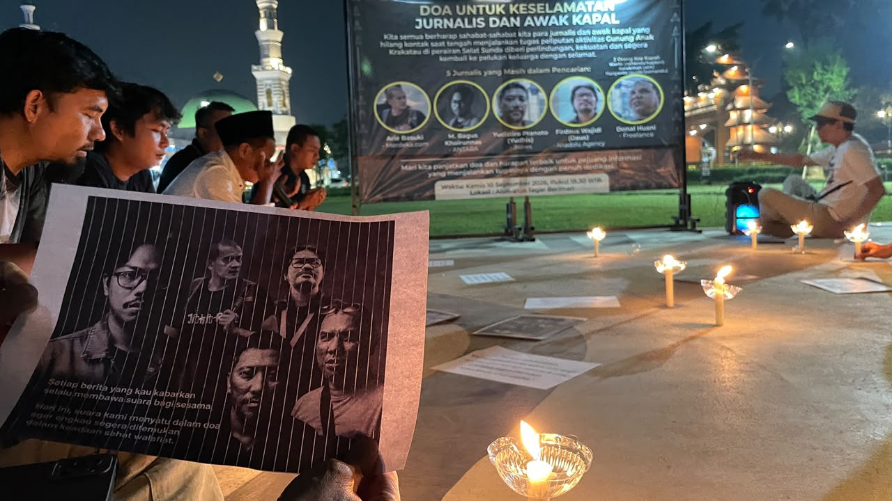 Jurnalis Bogor Gelar Doa Bersama untuk Lima Jurnalis yang Hilang