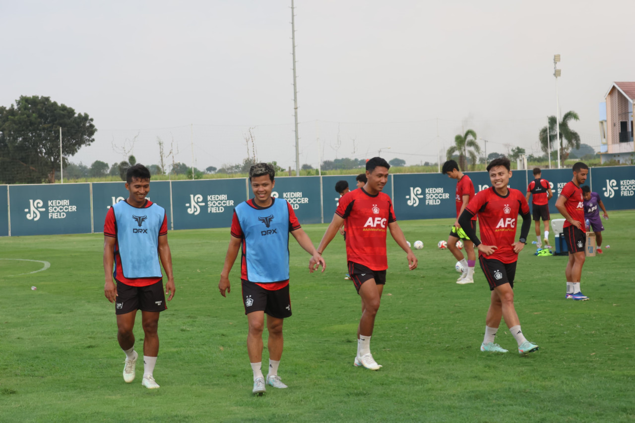 Pemain Persik Kediri saat berlatih. (Foto: Persik Kediri for jatimnow.com)