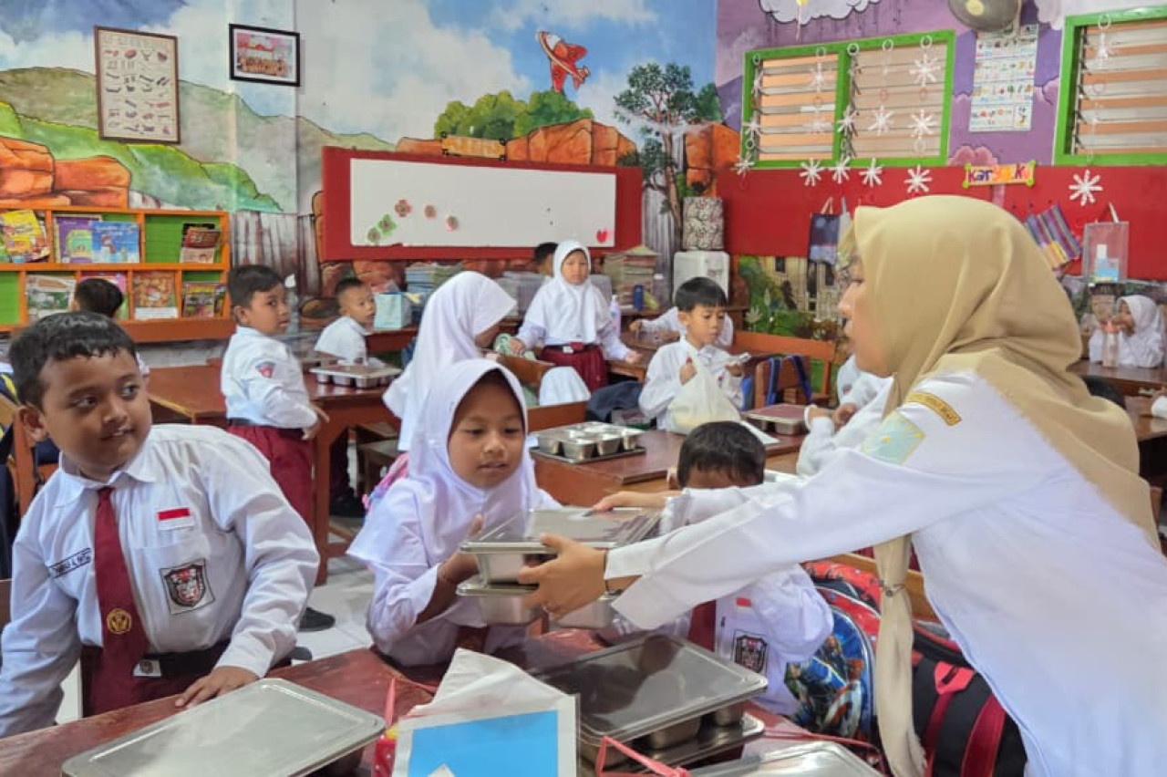 Satgas MBG Kota Probolinggo Lakukan Peninjauan ke SPPG dan Sekolah