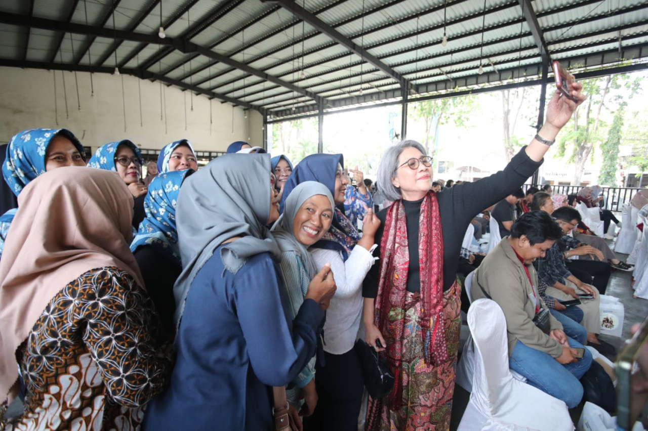 Indah Kurnia mengajak warga Sidoarjo mengamalkan 4 Pilar Kebangsaan, menjaga gotong royong, toleransi, dan tidak mudah terpengaruh hoaks. (Foto/Tim Media for jatimnow.com)