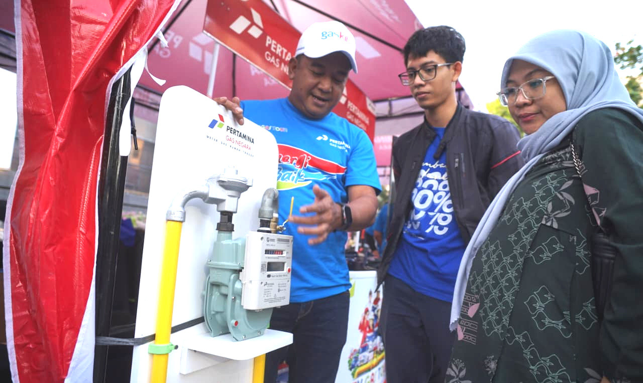 PGN mengedukasi pelanggan mengenai penggunaan gas bumi secara aman. (Foto: PGN for jatimnow.com)