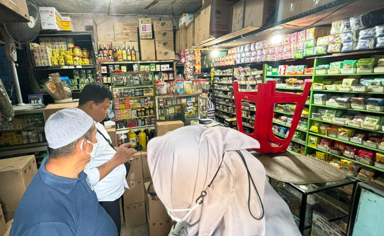 BBPOM Surabaya menyita 2.523 obat bahan alam ilegal di Bangkalan. Sejumlah produk mengandung BKO dan masuk daftar peringatan publik BPOM. (Foto: BPOM for jatimnow.com)
