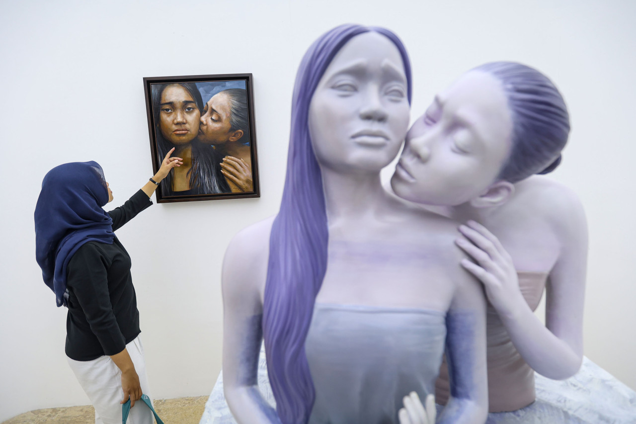 Foto: Melihat Pameran Seni Kontemporer ARTSUBS 2026 di Surabaya