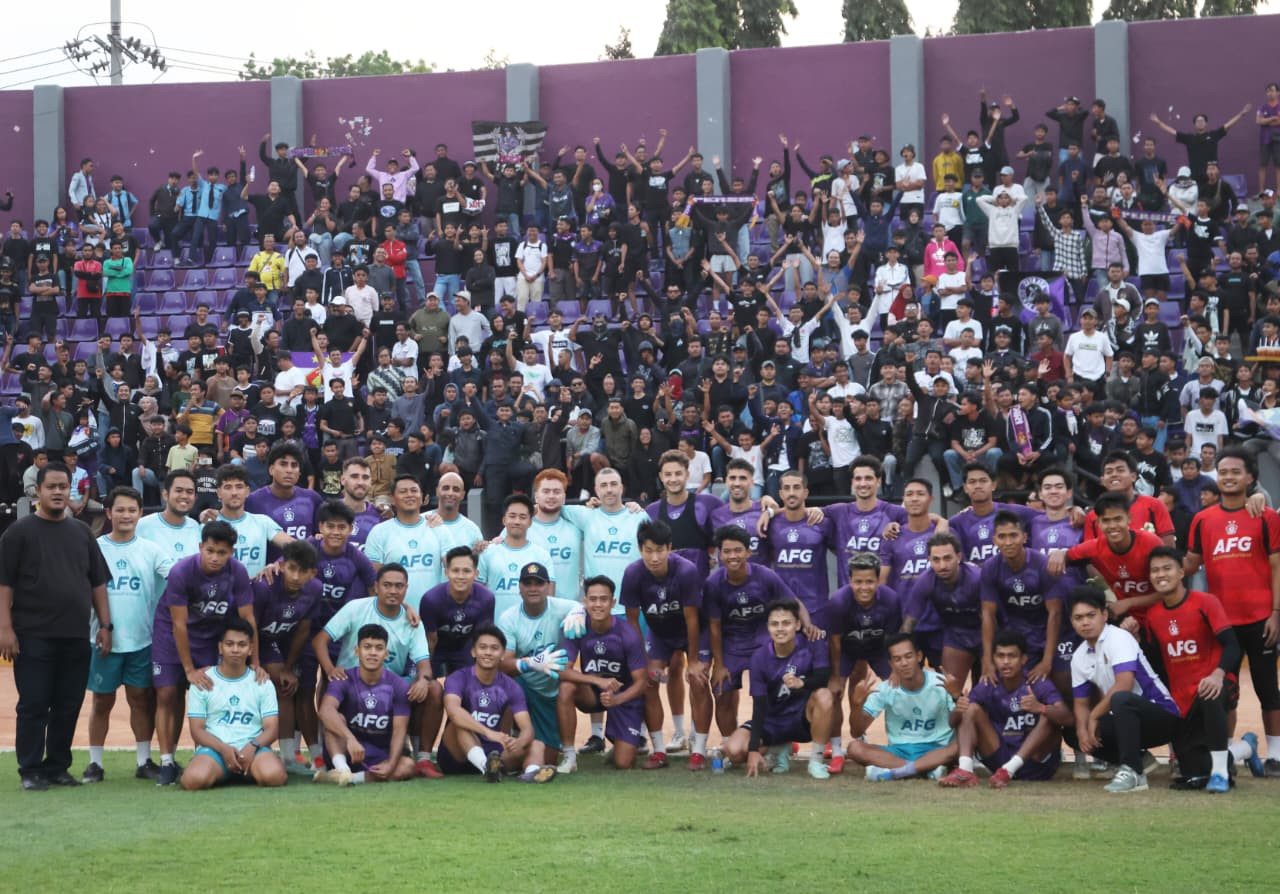 Ribuan Persik Mania Beri Dukungan Persik Jelang Hadapi Arema FC