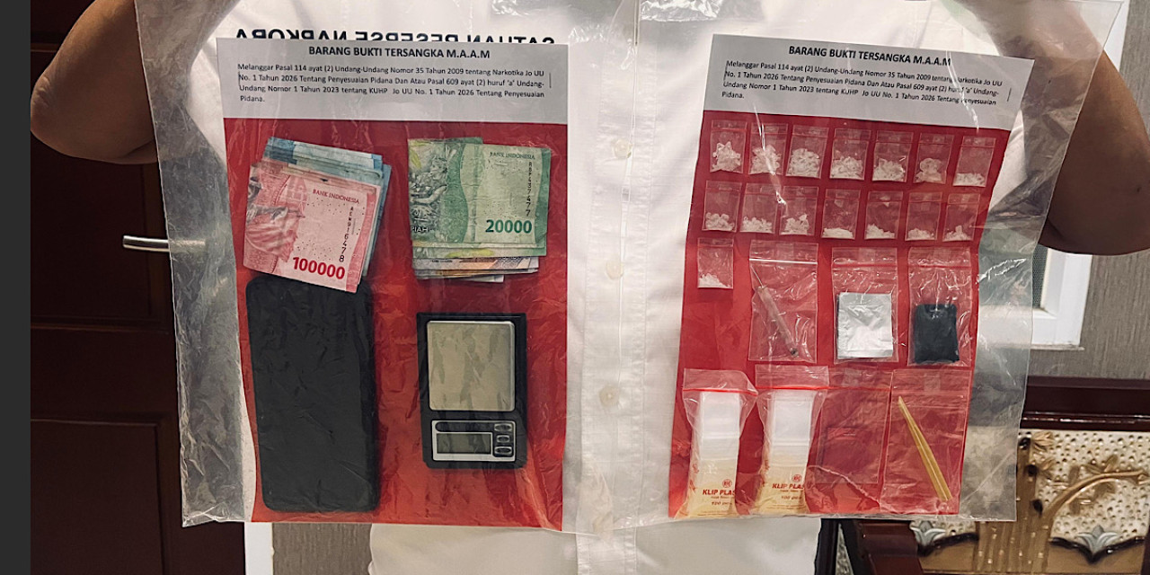 Barang bukti sabu yang diamankan Satresnarkoba Polres Gresik. (Foto: Humas Polres Gresik/jatimnow.com)