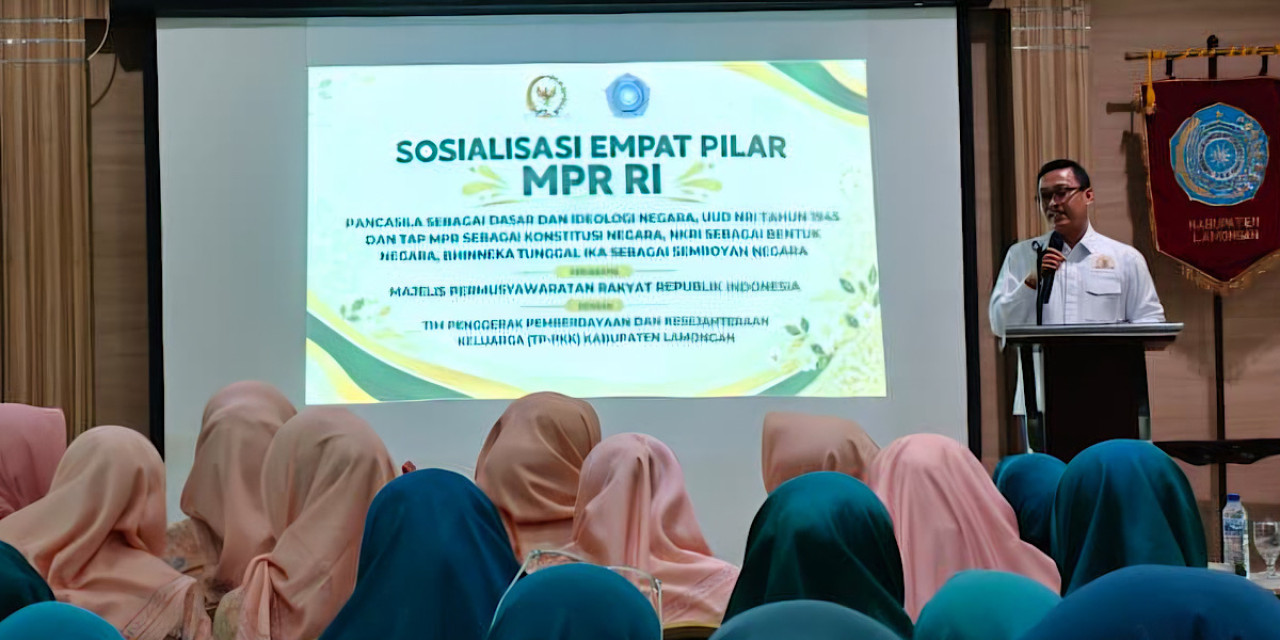 Sosialisasi Empat Pilar Kebangsaan MPR RI oleh Ahmad Labib di Kantor TP PKK Kabupaten Lamongan. (Foto: Kominfo Lamongan for jatimnow.com)