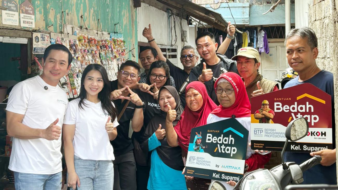 Mattaka bersama BTP Foundation merenovasi atap rumah warga yang rusak parah di Jakarta Selatan dan Depok melalui program CSR Bedah Atap. (Foto: Mattaka for jatimnow.com)