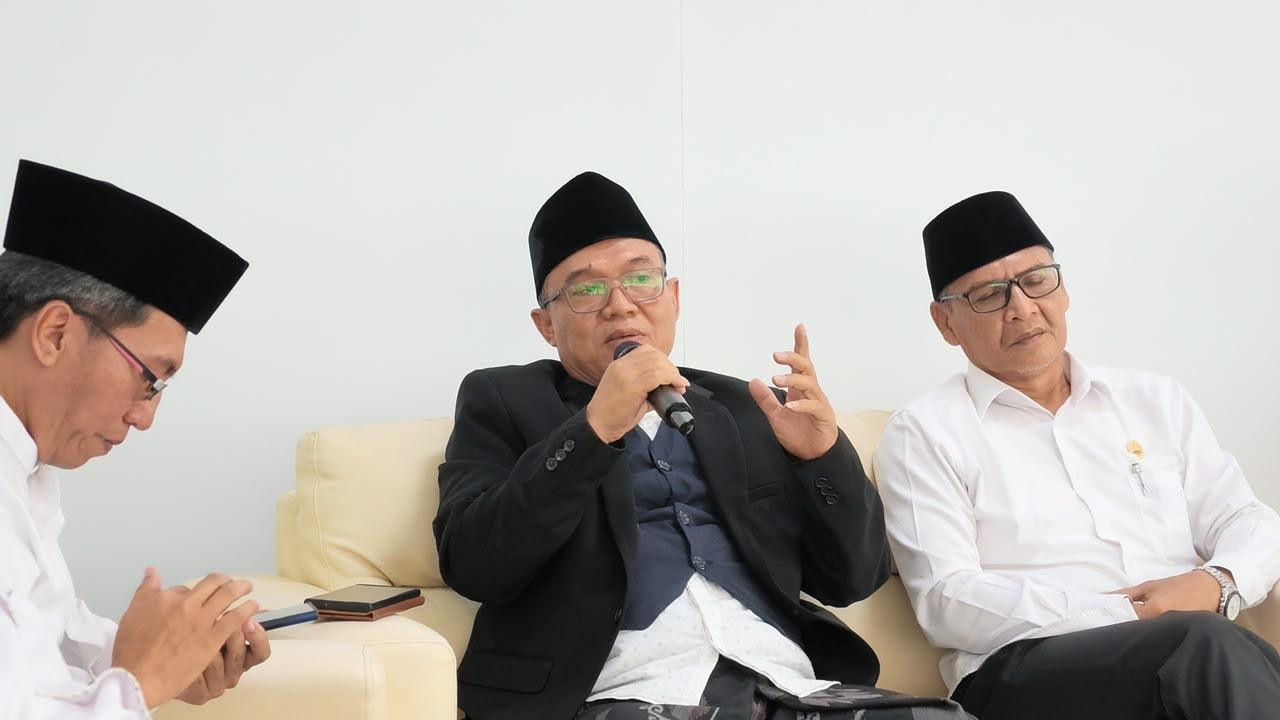 Calon Rektor UIN KHAS Jember, Prof. Dr. Moch. Chotib (Foto: Sigit for jatimnow.com)