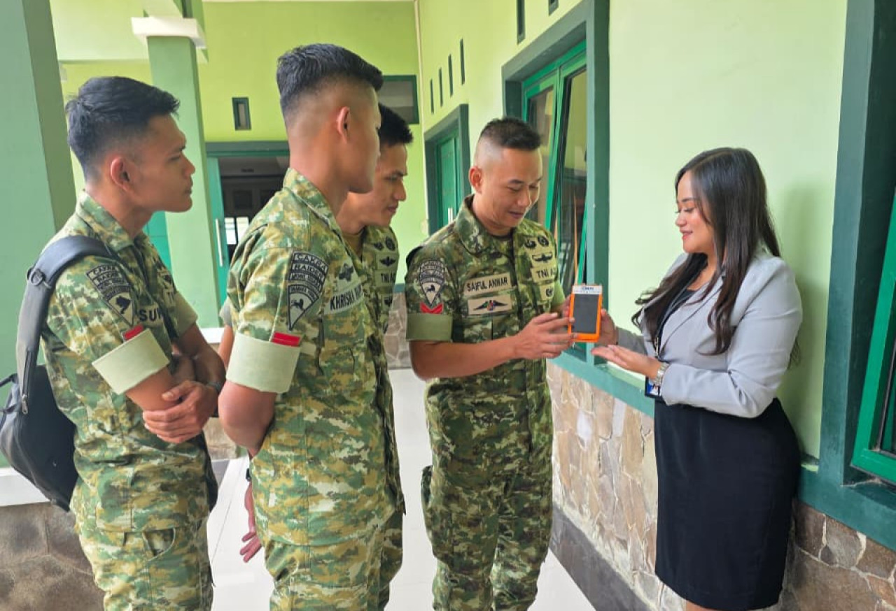 BRI Jember saat berikan pelayanan ke TNI. (Foto: Sigit/jatimnow.com)